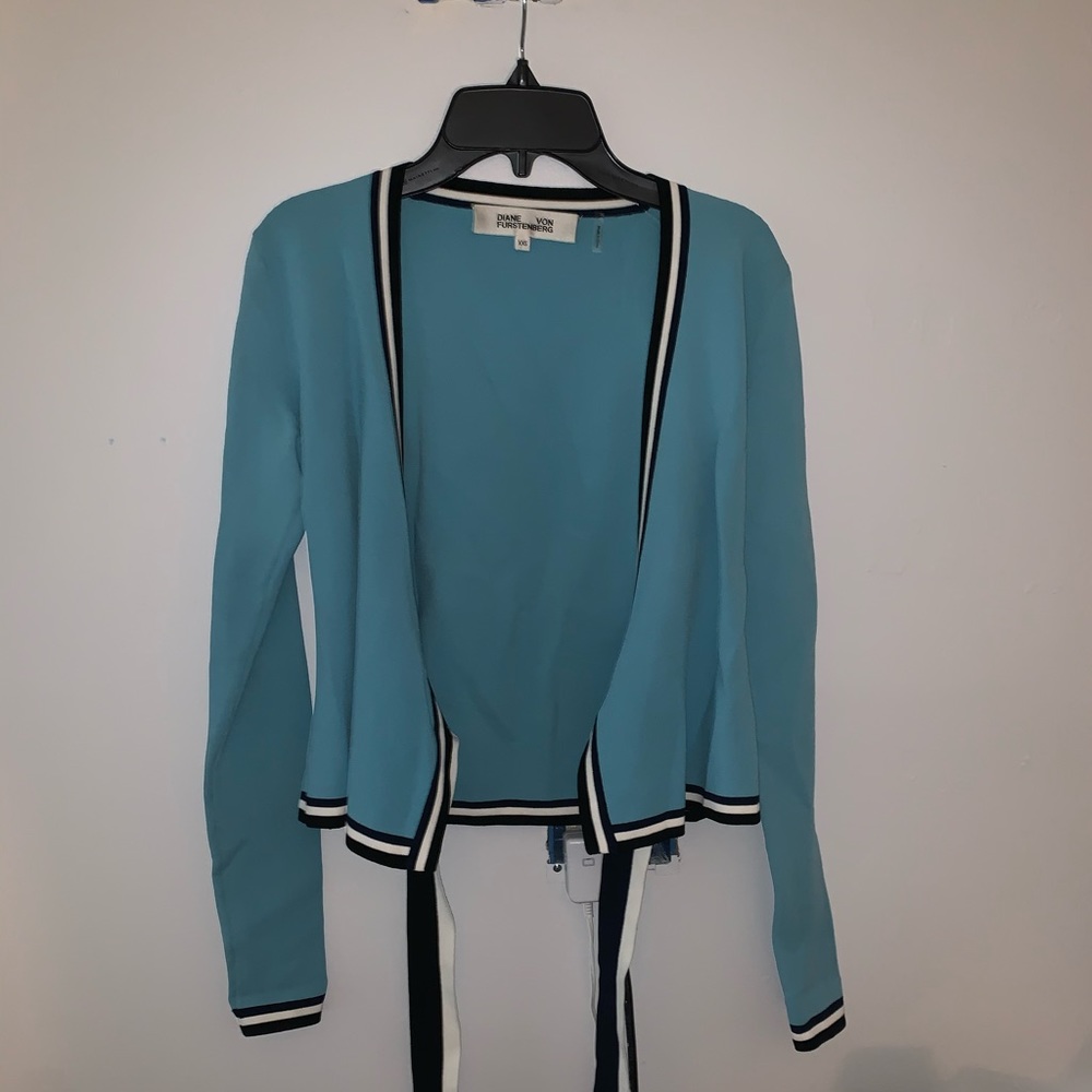 DVF wrap top